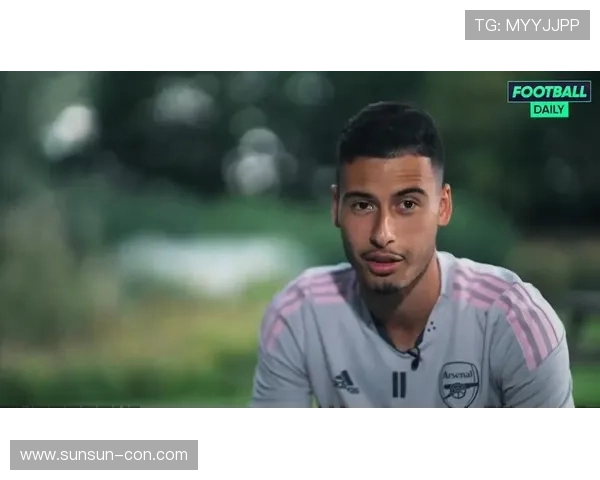 马丁内利杯赛破十致敬赖特枪手